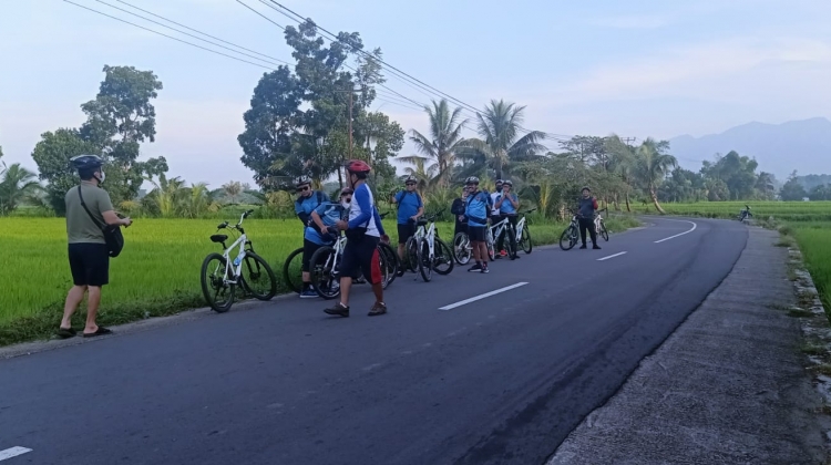 Warm Greating from Lombok Biking Tour